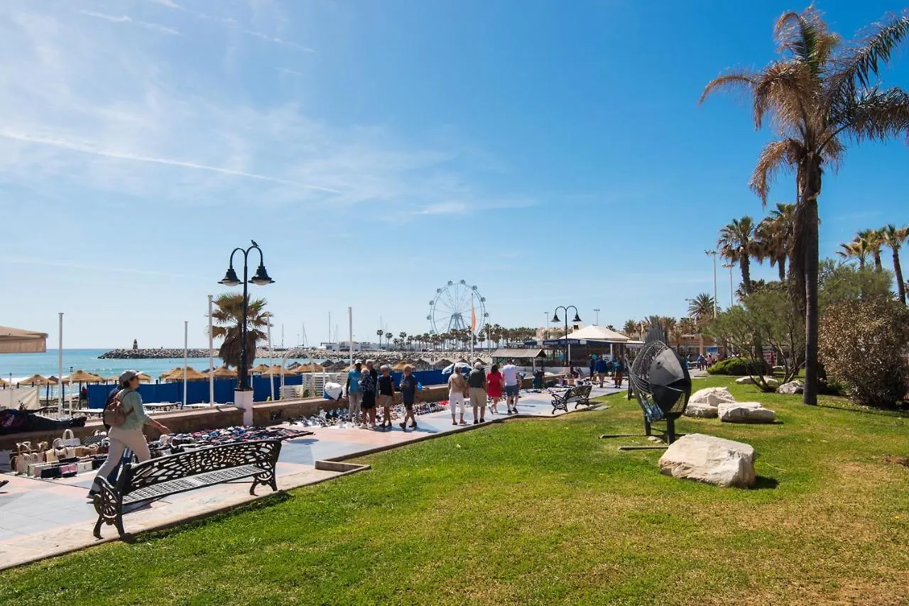 Aloha Marina Private Apartment 1St Line Ocean Beach Carihuela Torremolinos